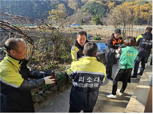 고단산악전문대 연탄배달 봉사활동2.jpg