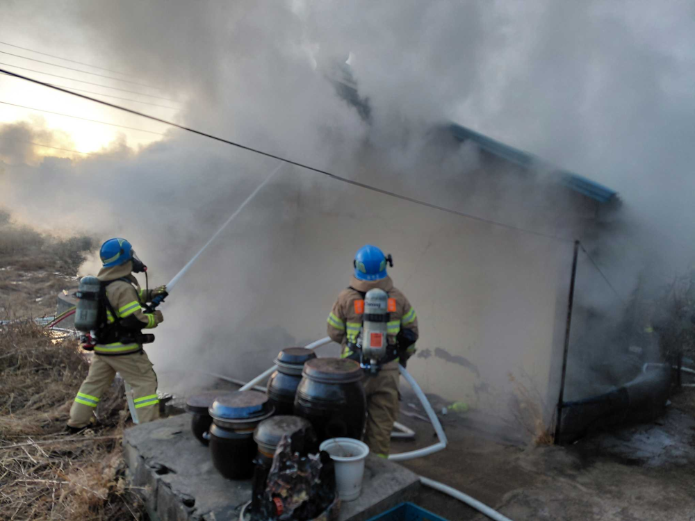 1637 강릉 주택화재.jpg