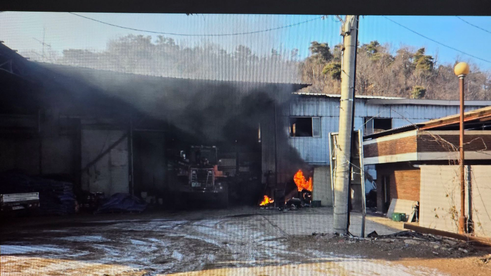 1459 원주 물탱크실 화재.jpg