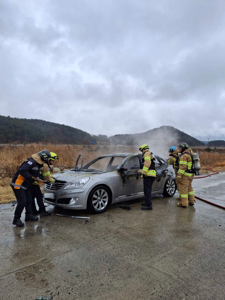 1421 속초 차량화재.jpg