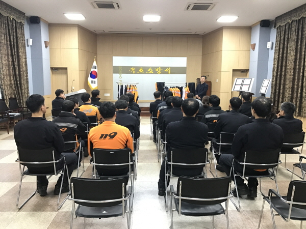 170331_속초소방서,_소방대원_피복_품평회.JPG