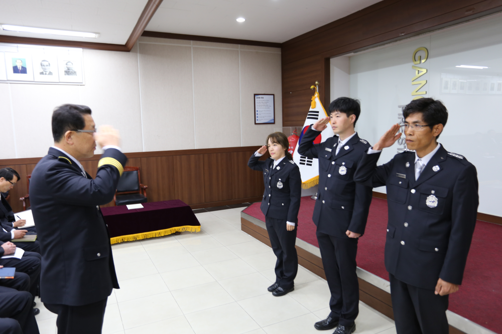 인사발령신고식_사진.JPG