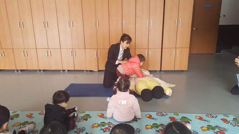 브니엘어린이집1_11.8.jpg