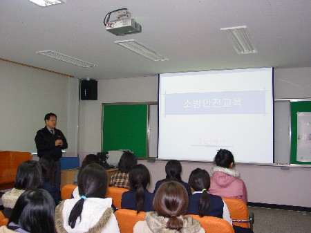 DSC01012.JPG