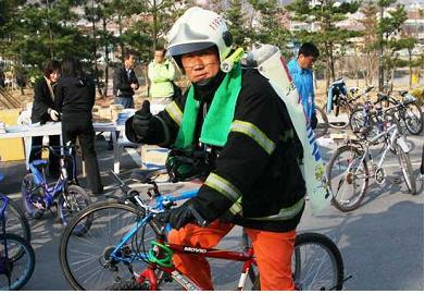 태백소방서_구조대원_퍼포먼스.jpg