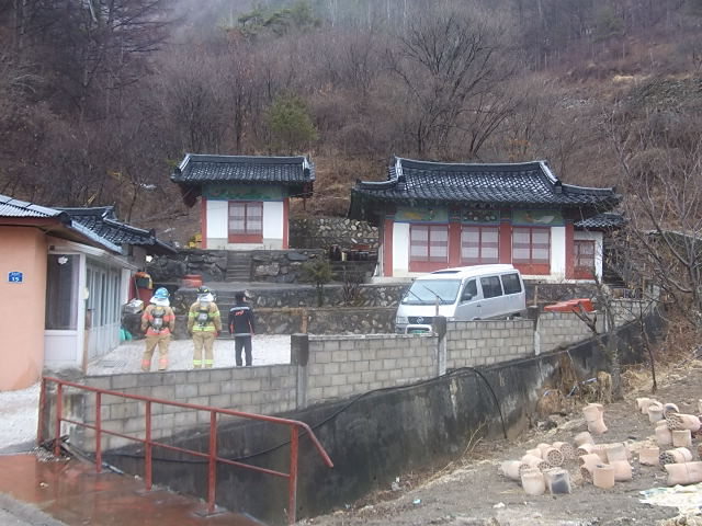 비상탈출?_004.jpg