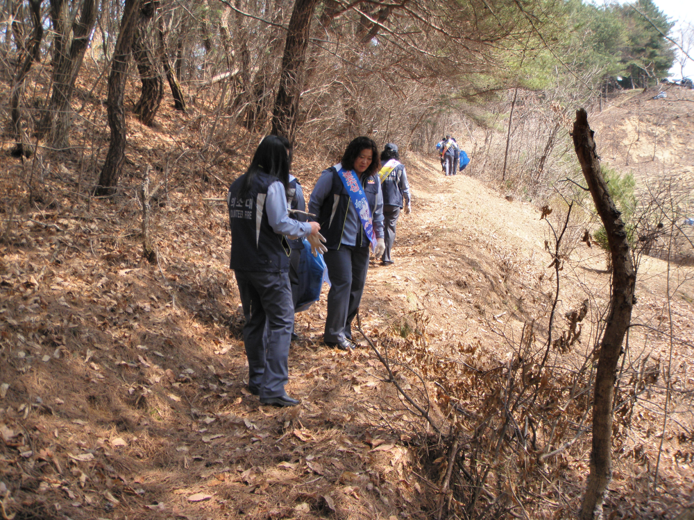 안흥여성-환경정화_및_캠페인(20120418).jpg