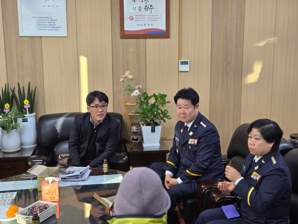 KakaoTalk_20241231_204415322_03.jpg