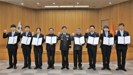 소중한 생명 구한 시민, 유공직원 ‘하트세이버’ 전달