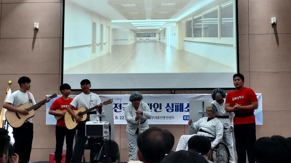 김화중학교 전국 심폐소생술대회 1등 국무총리상 수상