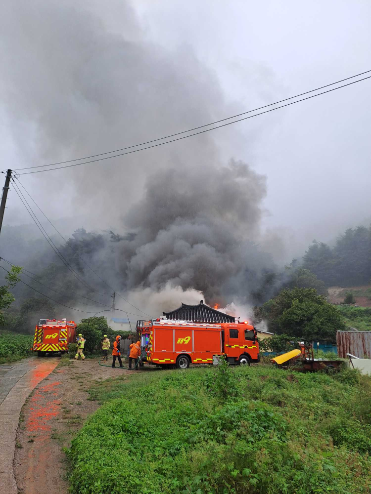 1418 강릉 강동면 주택화재 소방활동 사진.jpg