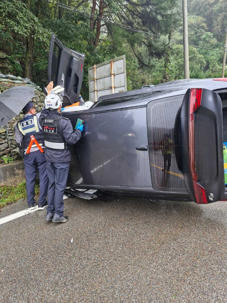 1401 인제 남면 양구대교 인근 교통사고 현장활동 사진.jpg
